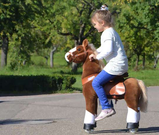 cheval à roulettes ponycycle marron