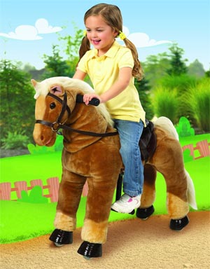 Cheval à roulettes ponycycle avec enfant