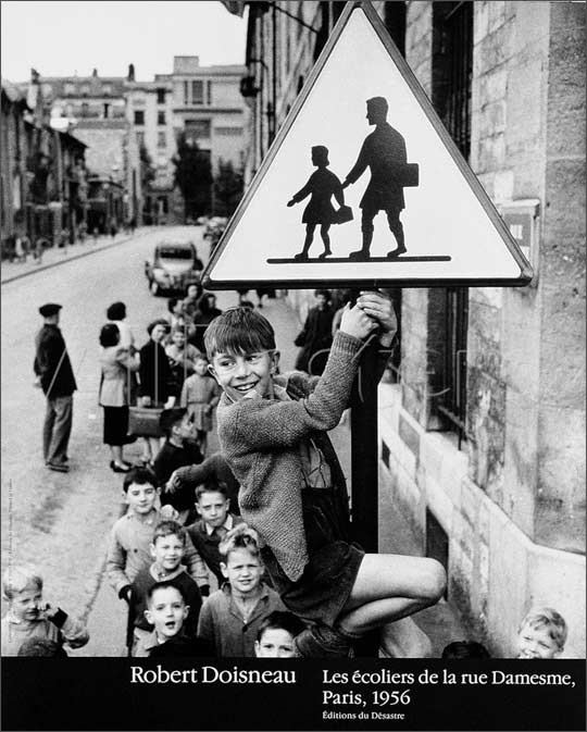 Photo enfant Robert doisneau - Les écoliers de la rue Damesne - 1956